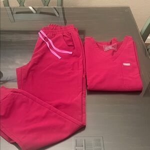 Figs Vibrant Pink Scrub Set